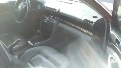 Vehicul casat audi a4 berlina (8e) 2.5 tdi al anului 2004 alimentat abf