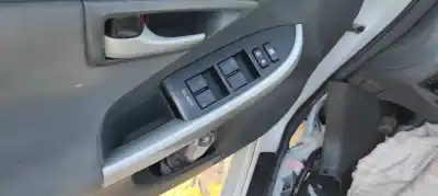 Здавання транспортного засобу toyota prius (nhw30) plug-in hybrid advance року 2011 потужний 2zr