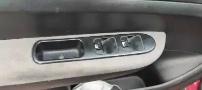 Vehicul casat peugeot 307 break / sw (s1) break xr al anului 2003 alimentat rhydw10td