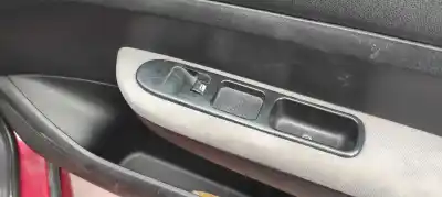 Vehicul casat peugeot 307 break / sw (s1) break xr al anului 2003 alimentat rhydw10td