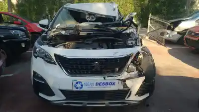 Veículo de Sucata peugeot 3008 allure do ano 2018 alimentado yh01