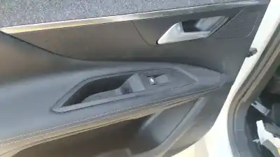 Veículo de Sucata peugeot 3008 allure do ano 2018 alimentado yh01