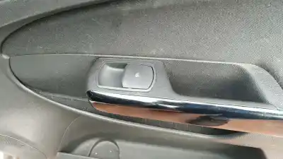 Veículo de Sucata opel corsa d cmon do ano 2011 alimentado a14xer