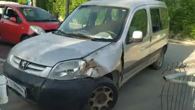 Veículo de Sucata peugeot partner (s2) 1.9 diesel do ano 2005 alimentado wjydw8b