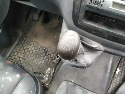 Sloopvoertuig mercedes-benz vito (w639) basic, combi 111 cdi compacto (639.601) van het jaar 2005 aangedreven 646982