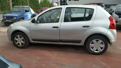 Veículo de Sucata dacia sandero ambiance do ano 2009 alimentado k7j710