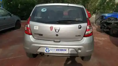 Veículo de Sucata dacia sandero ambiance do ano 2009 alimentado k7j710