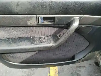 Sloopvoertuig audi a6 berlina (c4) 2.5 tdi van het jaar 1995 aangedreven afb