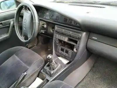 Sloopvoertuig audi a6 berlina (c4) 2.5 tdi van het jaar 1995 aangedreven afb