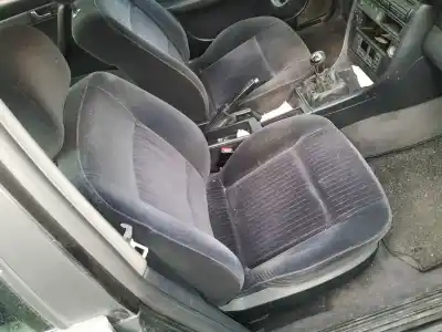 Sloopvoertuig audi a6 berlina (c4) 2.5 tdi van het jaar 1995 aangedreven afb