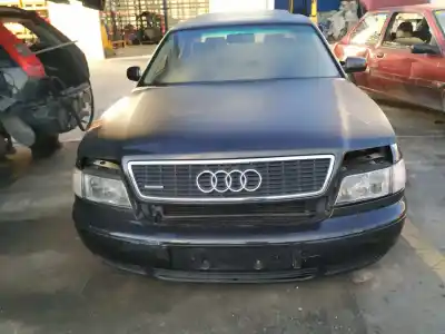 Veicolo di demolizione audi a8 (d2) 4.2 quattro dell'anno 1994 alimentato abz