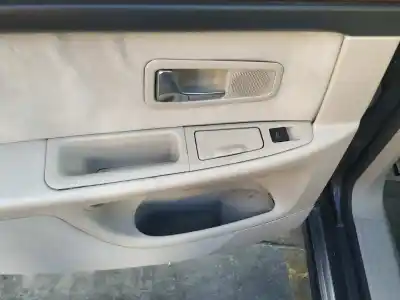 Veicolo di demolizione audi a8 (d2) 4.2 quattro dell'anno 1994 alimentato abz