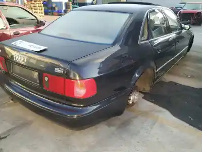 Veicolo di demolizione audi a8 (d2) 4.2 quattro dell'anno 1994 alimentato abz