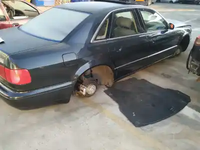 Veicolo di demolizione audi a8 (d2) 4.2 quattro dell'anno 1994 alimentato abz