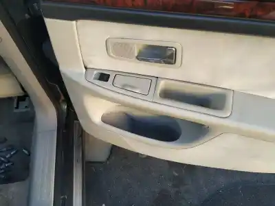 Veicolo di demolizione audi a8 (d2) 4.2 quattro dell'anno 1994 alimentato abz