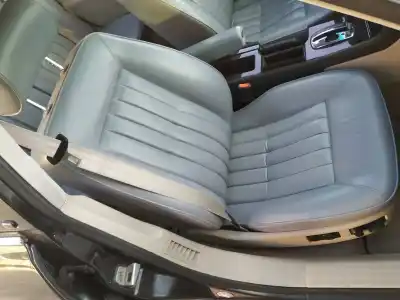 Veicolo di demolizione audi a8 (d2) 4.2 quattro dell'anno 1994 alimentato abz