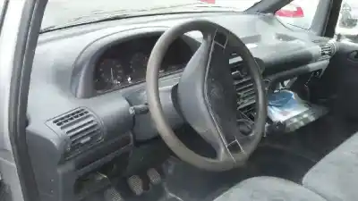 Veículo de Sucata citroen jumpy 1.9 turbodiesel (dhx. d8b / xud9te) do ano 1998 alimentado d8b