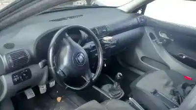 Veicolo di demolizione seat                                               leon (1m1)                                                                                                                                                                                                                                                 1.9 tdi                                                                                                                                                                                                                                                    dell'anno 2003 alimentato alh