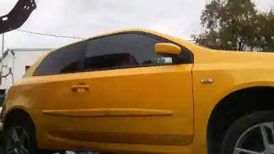 Veículo de Sucata fiat stilo multi wagon (192) 1.6 16v do ano 2002 alimentado 182b6000