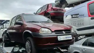 Veicolo di demolizione opel corsa b fresh dell'anno 1996 alimentato x14sz