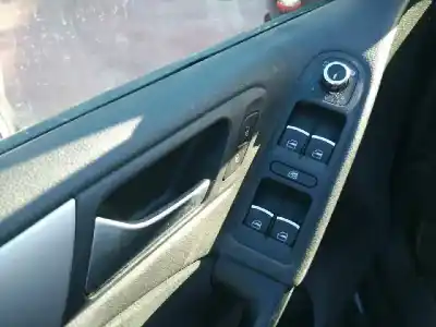 Sloopvoertuig volkswagen golf vi (5k1) sport van het jaar 2009 aangedreven cavd