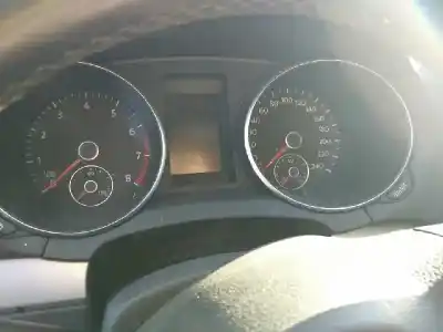 Sloopvoertuig volkswagen golf vi (5k1) sport van het jaar 2009 aangedreven cavd