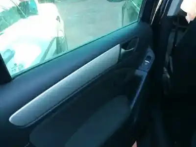 Sloopvoertuig volkswagen golf vi (5k1) sport van het jaar 2009 aangedreven cavd