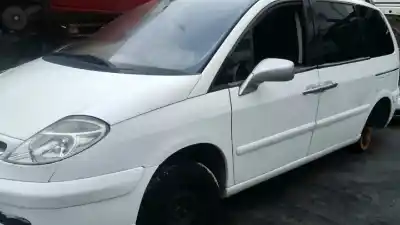 Veículo de Sucata citroen c8 2.2 hdi 16v premier ii do ano 2003 alimentado 4hwdw12ted4