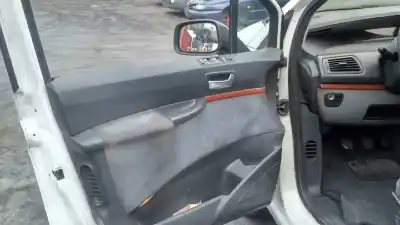 Veículo de Sucata citroen c8 2.2 hdi 16v premier ii do ano 2003 alimentado 4hwdw12ted4