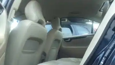 Veículo de Sucata volvo s60 berlina 2.4 20v turbo cat do ano 2003 alimentado b5244s2