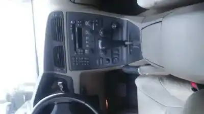 Veículo de Sucata volvo s60 berlina 2.4 20v turbo cat do ano 2003 alimentado b5244s2