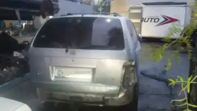 Veicolo di demolizione kia carnival ii 2.9 crdi cat dell'anno 2003 alimentato j3