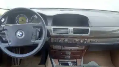 Veículo de Sucata bmw serie 7 (e65/e66) 760i do ano 2009 alimentado n73b60