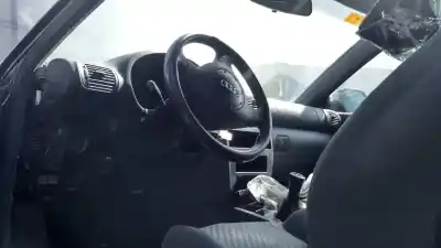 Здавання транспортного засобу audi a3 (8l) 1.8 ambiente року 2000 потужний agn