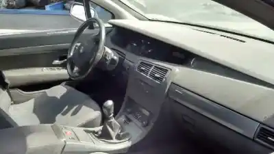 Scrapping Vehicle renault vel satis (bj0) expression of the year 2002 powered g9t702