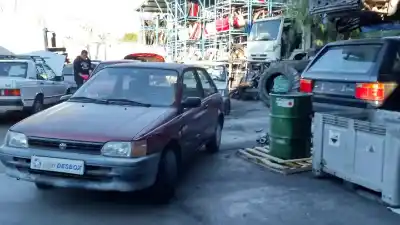Veículo de Sucata toyota starlet 1.3 do ano 1992 alimentado 2ee