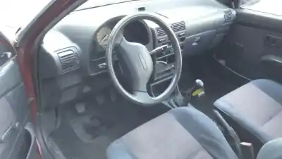 Veículo de Sucata toyota starlet 1.3 do ano 1992 alimentado 2ee