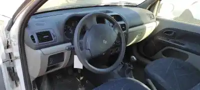 Scrapping Vehicle renault clio ii fase ii (b/cb0) authentique of the year 1998 powered d7f726
