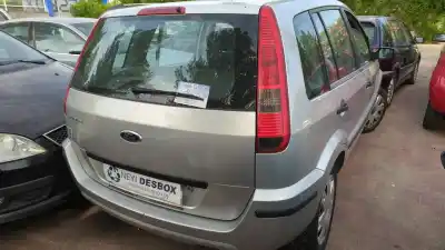 Здавання транспортного засобу ford fusion (cbk) + року 2003 потужний fxjb