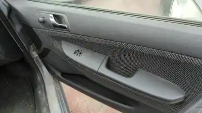 Sloopvoertuig skoda fabia (6y2/6y3) urban line van het jaar 2005 aangedreven amf