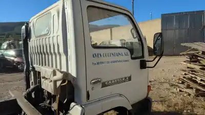 Véhicule à la ferraille nissan cabstar 3.0 turbo de l'année 2001 alimenté bd30ti