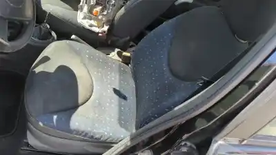 Veículo de Sucata citroen c3 1.4 hdi cool do ano 2005 alimentado 8hzdv4td