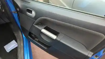 Veículo de Sucata ford fiesta (cbk) fun do ano 2005 alimentado f6ja