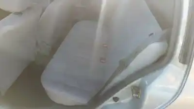 Здавання транспортного засобу renault clio ii fase ii (b/cb0) 1.2 року 2003 потужний d7f720