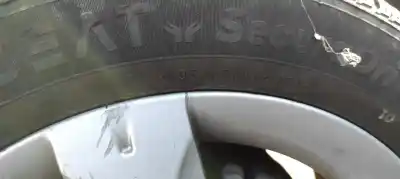 Veículo de Sucata dacia sandero ambiance do ano 2011 alimentado k7m710