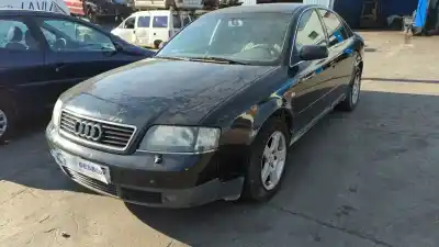 Sloopvoertuig audi a6 berlina (4b2) 2.5 tdi quattro van het jaar 2004 aangedreven ake