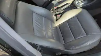 Sloopvoertuig audi a6 berlina (4b2) 2.5 tdi quattro van het jaar 2004 aangedreven ake