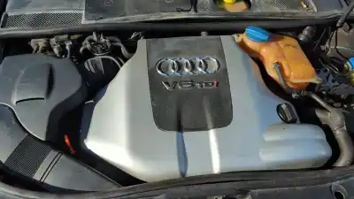 Sloopvoertuig audi a6 berlina (4b2) 2.5 tdi quattro van het jaar 2004 aangedreven ake