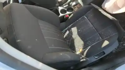 Veículo de Sucata citroen c4 lim. sport do ano 2014 alimentado 8f01