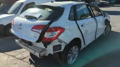 Veículo de Sucata citroen c4 lim. sport do ano 2014 alimentado 8f01